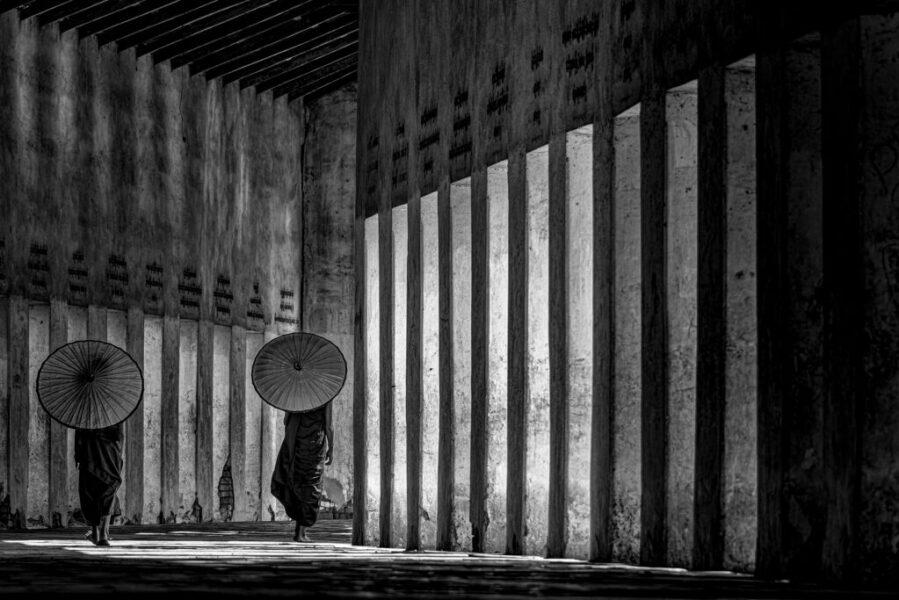 National 2 Papier Monochrome - CARVÈS Jean-Louis - Le couloir - 1ère place