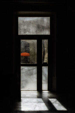 11 - Le parasol rouge 11 - Le parasol rouge